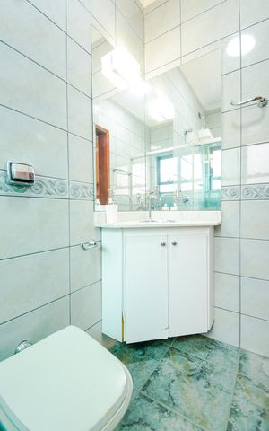 Casa para alugar com 100m², 2 quartos e 3 vagasBanheiro da Suíte  1 