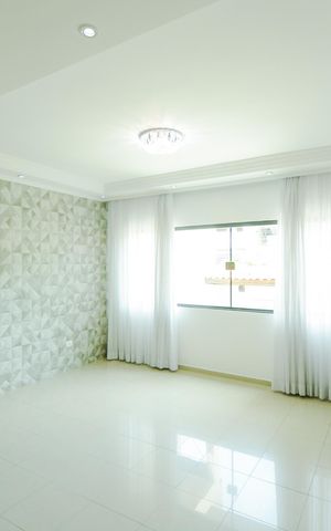 Casa para alugar com 100m², 2 quartos e 3 vagasSala