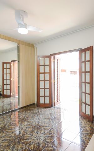 Casa para alugar com 100m², 2 quartos e 3 vagasQuarto 2 - Suíte 