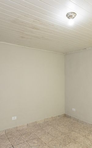Casa para alugar com 70m², 1 quarto e sem vaga Casa para alugar com 70m², 1 quarto e sem vagaStudio