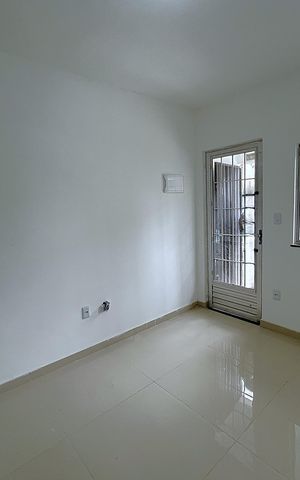 Casa para alugar com 70m², 2 quartos e sem vagaSala