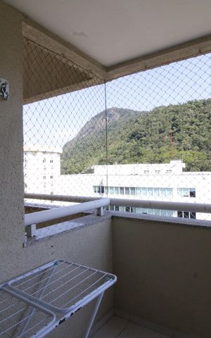 Apartamento à venda com 74m², 3 quartos e 1 vagaVaranda