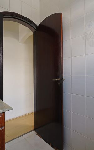 Casa para alugar com 70m², 2 quartos e 2 vagasBanheiro
