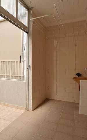 Casa para alugar com 70m², 2 quartos e 2 vagasÁrea de Serviço