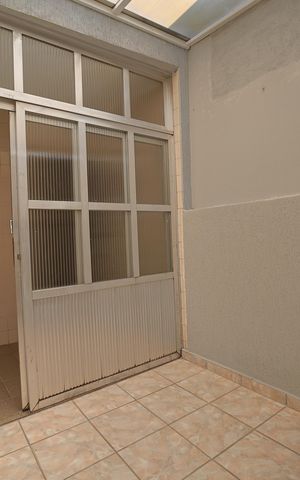 Casa para alugar com 70m², 2 quartos e 2 vagasÁrea de Serviço