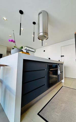 Apartamento para alugar com 89m², 2 quartos e 2 vagas Apartamento para alugar com 89m², 2 quartos e 2 vagasCozinha