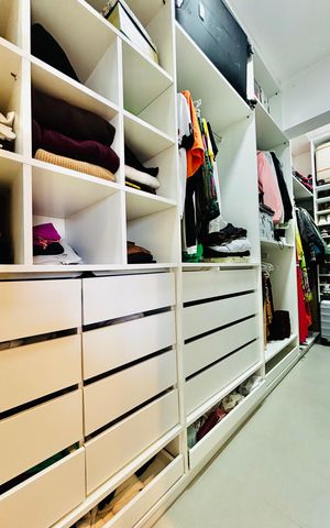 Apartamento para alugar com 89m², 2 quartos e 2 vagas Apartamento para alugar com 89m², 2 quartos e 2 vagasCloset da suíte 1