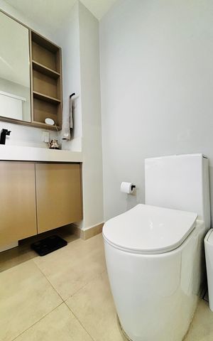 Apartamento para alugar com 89m², 2 quartos e 2 vagas Apartamento para alugar com 89m², 2 quartos e 2 vagasBanheiro da Suíte 1