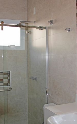 Casa de condomínio à venda com 1024m², 5 quartos e 7 vagasSuíte 1 Banheiro