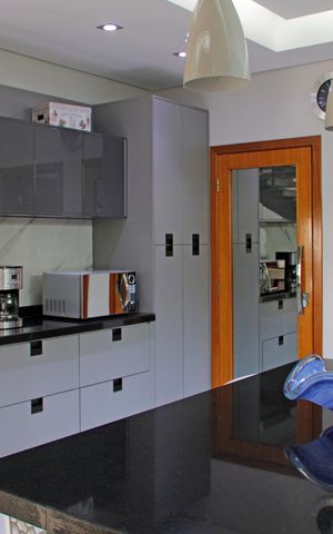 Casa de condomínio à venda com 1024m², 5 quartos e 7 vagasCozinha