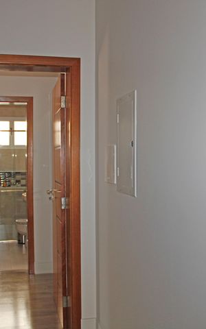 Casa de condomínio à venda com 1024m², 5 quartos e 7 vagasCorredor 1