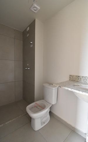 Apartamento para alugar com 64m², 3 quartos e 1 vagaBanheiro 2