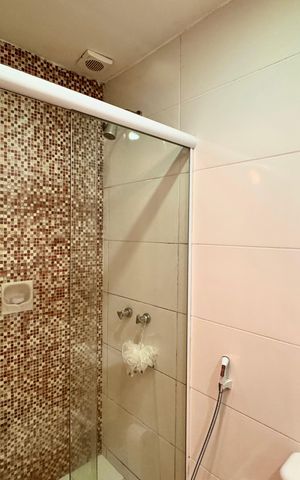 Apartamento à venda com 60m², 2 quartos e 1 vaga