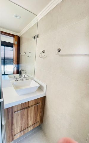 Casa de condomínio para alugar com 155m², 4 quartos e 2 vagas Casa de condomínio para alugar com 155m², 4 quartos e 2 vagasBanheiro Suíte