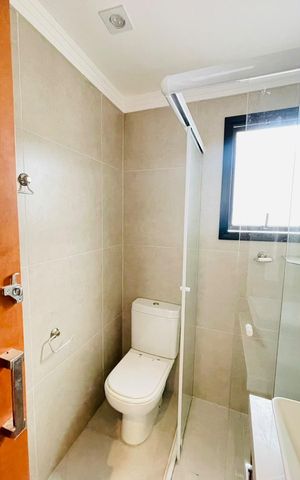 Casa de condomínio para alugar com 155m², 4 quartos e 2 vagas Casa de condomínio para alugar com 155m², 4 quartos e 2 vagasBanheiro Social