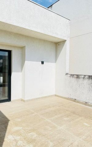 Casa de condomínio para alugar com 155m², 4 quartos e 2 vagas Casa de condomínio para alugar com 155m², 4 quartos e 2 vagasVaranda
