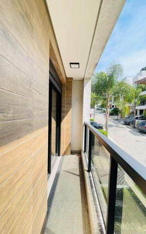 Casa de condomínio para alugar com 155m², 4 quartos e 2 vagas Casa de condomínio para alugar com 155m², 4 quartos e 2 vagasVaranda Quarto