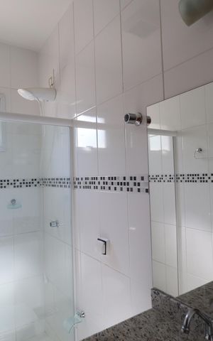 Apartamento para alugar com 65m², 2 quartos e 2 vagasBanheiro Social