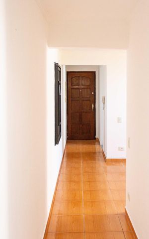 Apartamento à venda com 56m², 2 quartos e 1 vagaCorredor