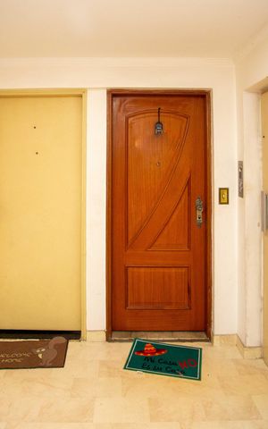 Apartamento à venda com 56m², 2 quartos e 1 vagaHall de entrada
