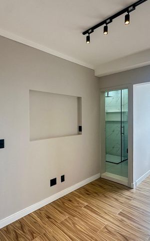 Apartamento à venda com 102m², 3 quartos e 2 vagas Apartamento à venda com 102m², 3 quartos e 2 vagasSuíte