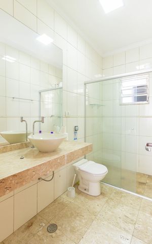 Apartamento para alugar com 34m², 2 quartos e sem vaga