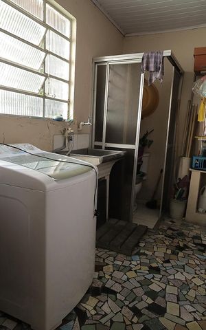Casa para alugar com 243m², 4 quartos e 1 vaga Casa para alugar com 243m², 4 quartos e 1 vagaÁrea de Serviço