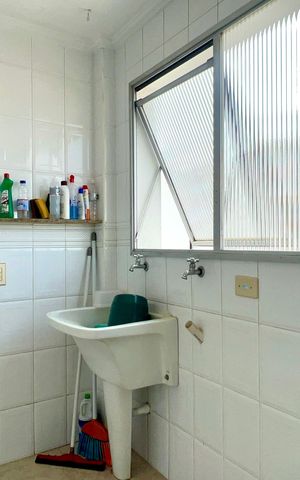 Apartamento à venda com 100m², 3 quartos e 2 vagas Apartamento à venda com 100m², 3 quartos e 2 vagasÁrea de Serviço
