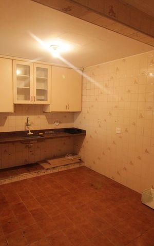Casa para alugar com 220m², 4 quartos e 3 vagasCozinha 