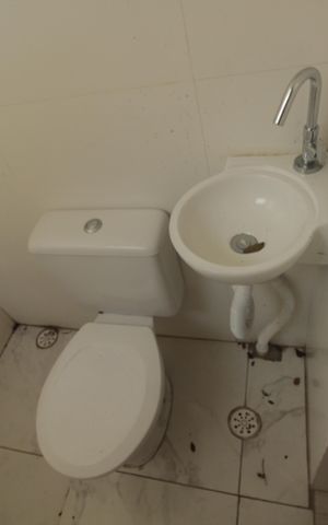 Casa para alugar com 220m², 4 quartos e 3 vagasBanheiro da Suíte