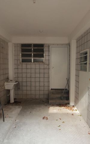 Casa para alugar com 220m², 4 quartos e 3 vagasÁrea de Serviço