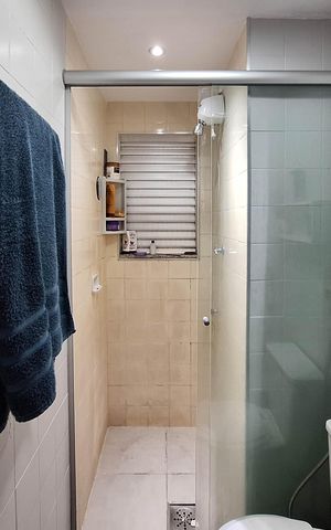 Apartamento para alugar com 60m², 2 quartos e 1 vaga Apartamento para alugar com 60m², 2 quartos e 1 vagaBanheiro