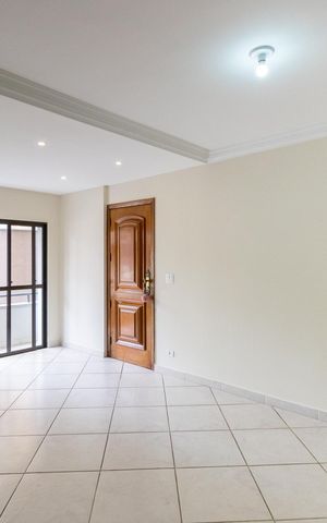 Apartamento para alugar com 126m², 3 quartos e 2 vagas Apartamento para alugar com 126m², 3 quartos e 2 vagasSala