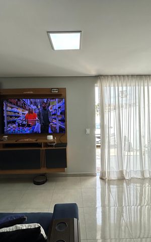 Casa à venda com 180m², 2 quartos e 2 vagas