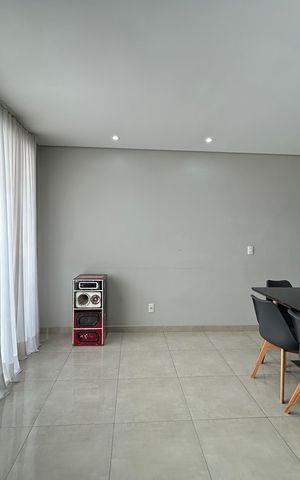 Casa à venda com 180m², 2 quartos e 2 vagas