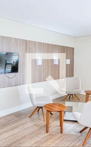 Apartamento à venda com 52m², 2 quartos e 1 vaga Apartamento à venda com 52m², 2 quartos e 1 vagaÁrea comum - Salão de festas
