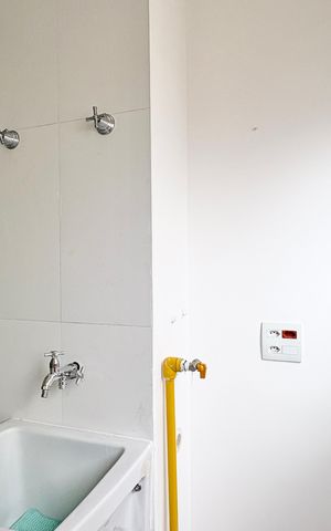 Apartamento à venda com 52m², 2 quartos e 1 vaga Apartamento à venda com 52m², 2 quartos e 1 vagaÁrea de Serviço