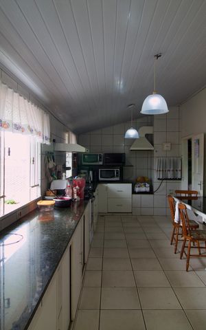 Casa à venda com 360m², 3 quartos e 1 vaga