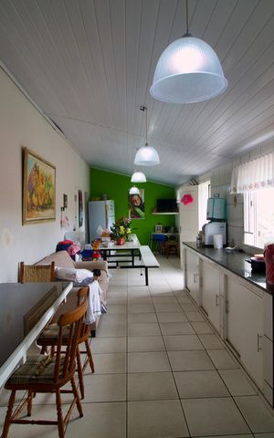 Casa à venda com 360m², 3 quartos e 1 vaga Casa à venda com 360m², 3 quartos e 1 vagaCozinha 2