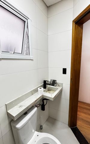 Apartamento à venda com 100m², 2 quartos e 1 vaga Apartamento à venda com 100m², 2 quartos e 1 vagaBanheiro Social
