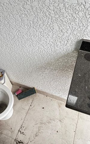 Apartamento à venda com 100m², 2 quartos e 1 vaga Apartamento à venda com 100m², 2 quartos e 1 vagaCobertura - Banheiro