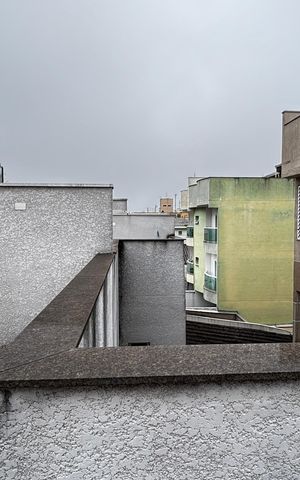 Apartamento à venda com 100m², 2 quartos e 1 vaga Apartamento à venda com 100m², 2 quartos e 1 vagaCobertura - Area de Serviço