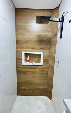 Apartamento à venda com 100m², 2 quartos e 1 vaga Apartamento à venda com 100m², 2 quartos e 1 vagaBanheiro Social