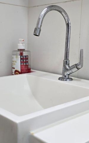 Apartamento à venda com 45m², 2 quartos e 1 vaga Apartamento à venda com 45m², 2 quartos e 1 vagaBanheiro Social