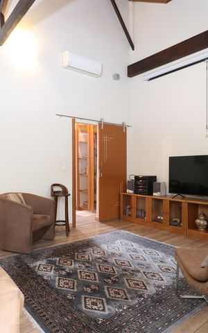 Casa à venda com 147m², 2 quartos e 2 vagasSala 2