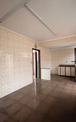 Casa para alugar com 168m², 3 quartos e 2 vagas Casa para alugar com 168m², 3 quartos e 2 vagasCozinha