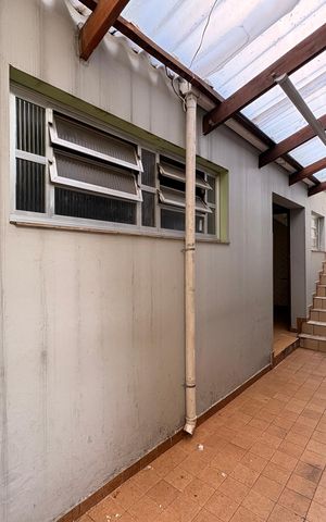 Casa para alugar com 168m², 3 quartos e 2 vagas Casa para alugar com 168m², 3 quartos e 2 vagasÁrea externa