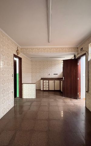 Casa para alugar com 168m², 3 quartos e 2 vagas Casa para alugar com 168m², 3 quartos e 2 vagasCozinha