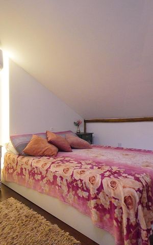 Casa para alugar com 70m², 2 quartos e 3 vagasQuarto 