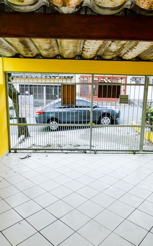 Casa para alugar com 92m², 2 quartos e 2 vagasVista da Sala